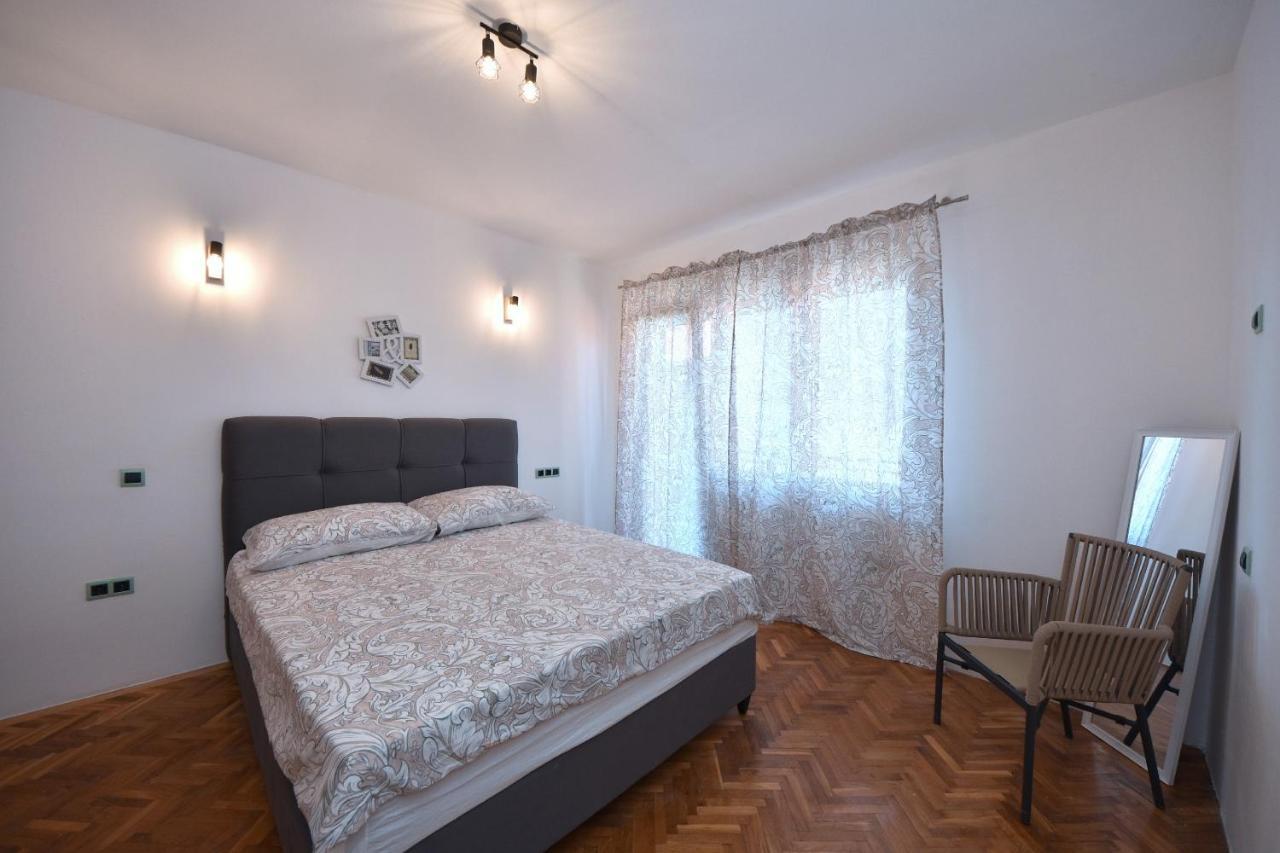 Family Apartment Sara Zadar Extérieur photo